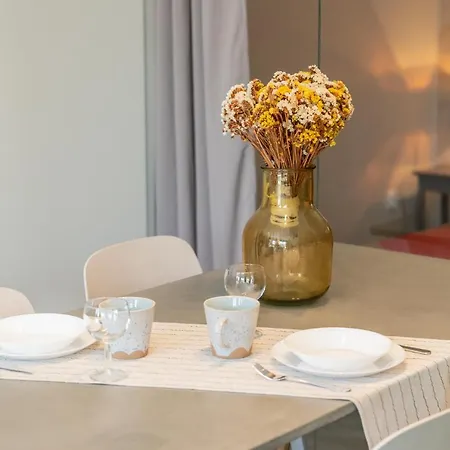 Apartment Zakatek Z Ogrodkiem I Miejscem W Garazu Podziemnym *
