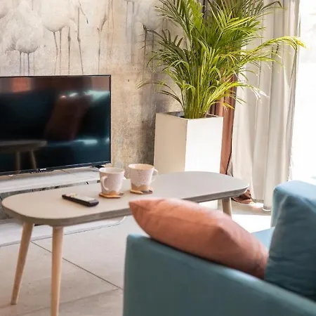 Zakatek Z Ogrodkiem I Miejscem W Garazu Podziemnym Apartment *