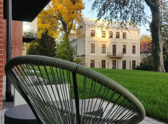 Διαμέρισμα Zakatek Z Ogrodkiem I Miejscem W Garazu Podziemnym *