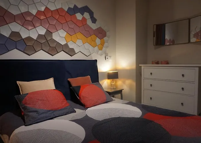 Zakatek Z Ogrodkiem I Miejscem W Garazu Podziemnym Διαμέρισμα